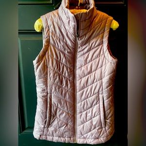 Columbia womens puffer Omni Heat vest. Size small